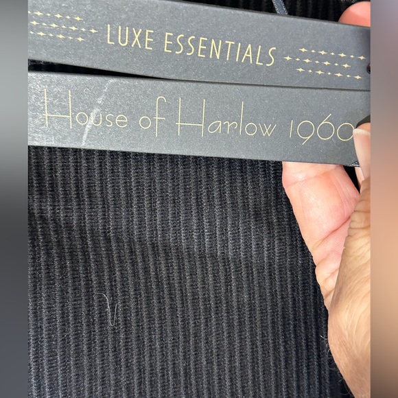 House of Harlow 1960 Black Knit Cropped Tank NWT  Size XL - Picture 5 of 6